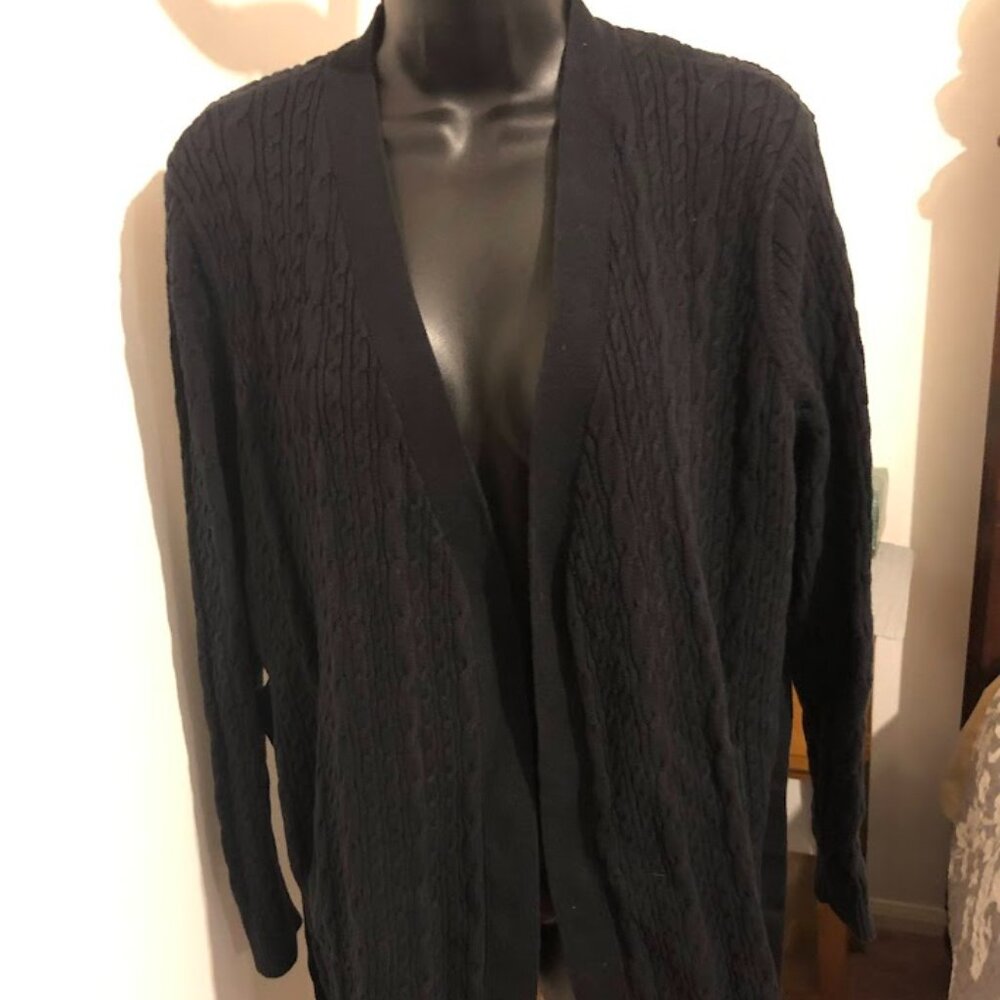 Wm's Lands End cable knit sweater